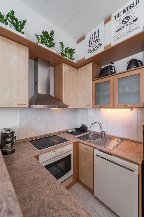 Apartments Riva Lucija By Litto Split Zewnętrze zdjęcie